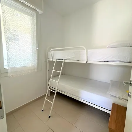 Апартаменты Great And Bright Flat With Pool *