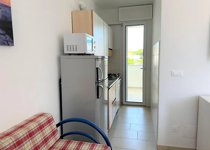 Great And Bright Flat With Pool Διαμέρισμα