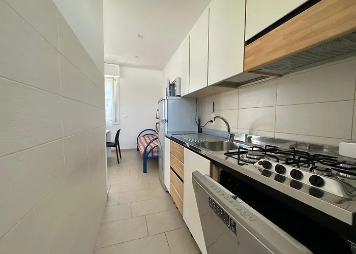 Daire Great And Bright Flat With Pool Bibione